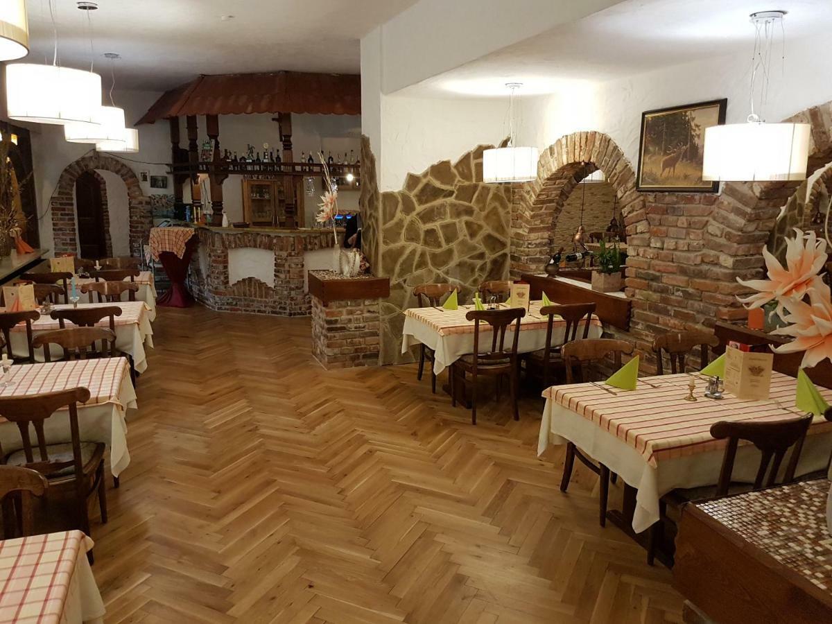 Hotel - Restaurant Sophienaue Айзенах Екстериор снимка